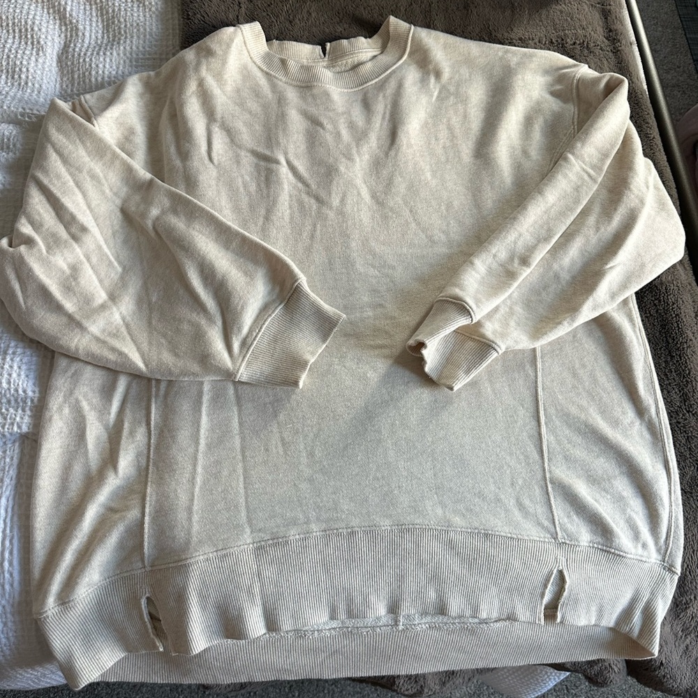 Aerie Men's Beige Crewneck Sweater